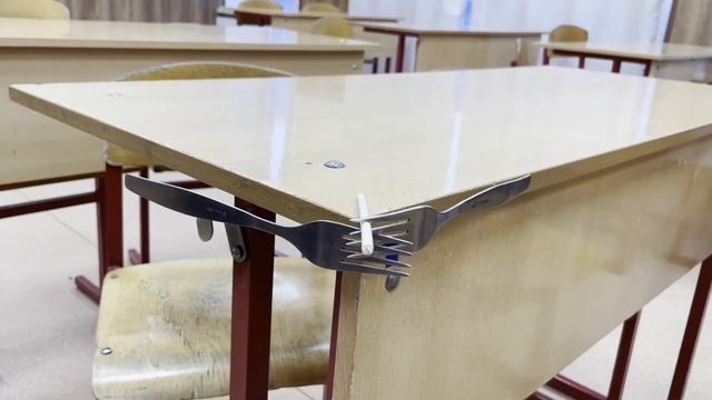 Статика (центр тяжести) смотреть онлайн