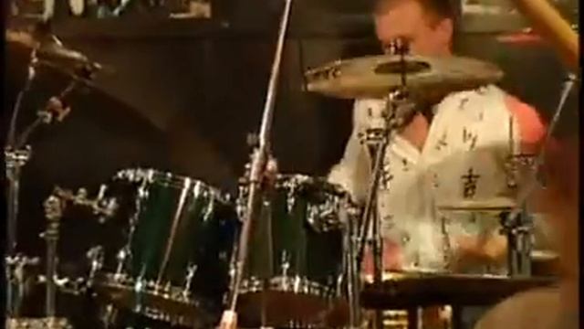 Marco Soldaini,"Mama Mia" Queen Cover Band - Drum Solo смотреть онлайн