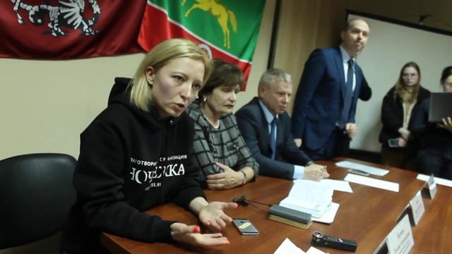 «Ночлежке» быть? Встреча с жителями Москвы 19.02 смотреть онлайн