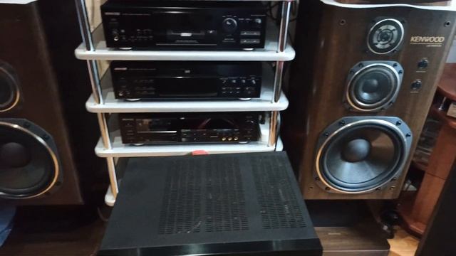 Kenwood KA-7020 and Kenwood LS-990HG смотреть онлайн