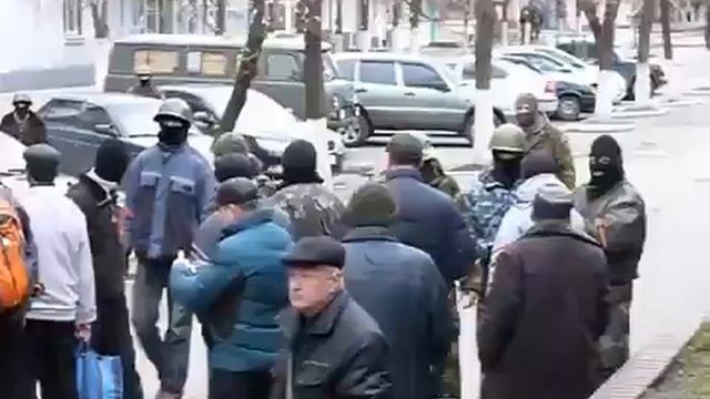 захват милиции г Славянск Donetsk police capture Sloviansk смотреть онлайн