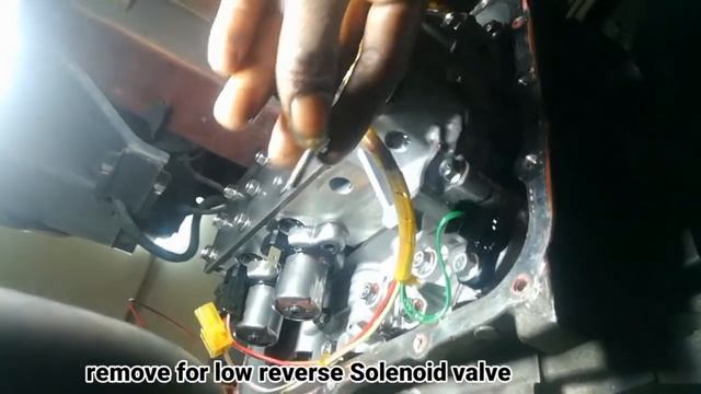 gear shifting problems ! how to fix a blinking d light on your car quick and easy ! D Flashing? смотреть онлайн
