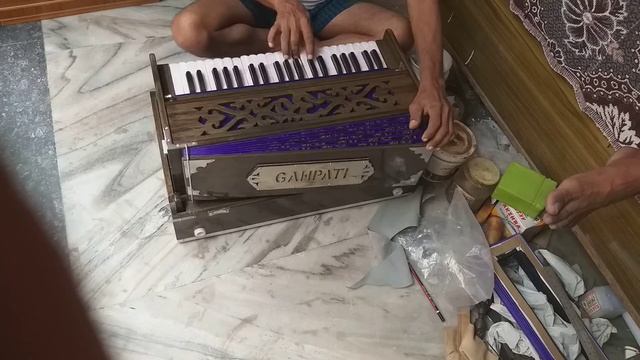 Portable Harmonium 3.5 Octave смотреть онлайн