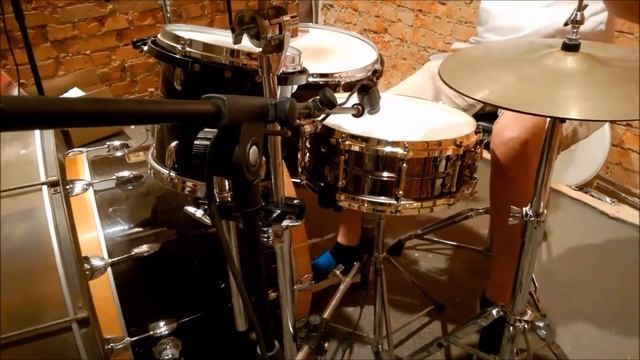 LUDWIG LB 416 BT snare drum test смотреть онлайн