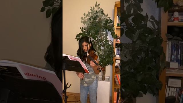 Violin F major scale, E major scale & G minor scale смотреть онлайн