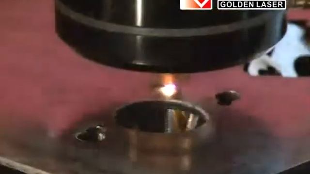 YAG Laser With Y Axis rotary cutting for pipes смотреть онлайн