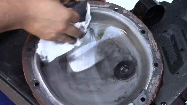 2004 Chevy Avalanche how to change rear differential oil смотреть онлайн