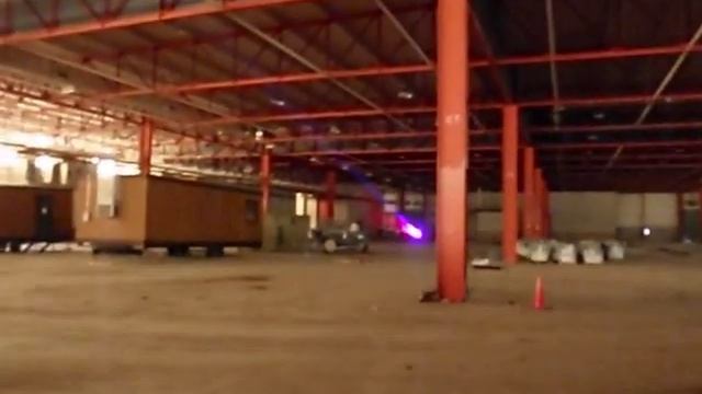 Divergence of 4 lasers from 350 feet.wmv смотреть онлайн