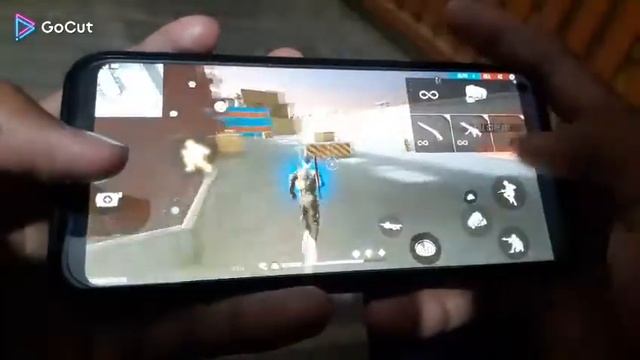 samsung M11 FREEFIRE gameplay test 2 finger handcam m1887 headshot 120 Hz display smooth. смотреть онлайн