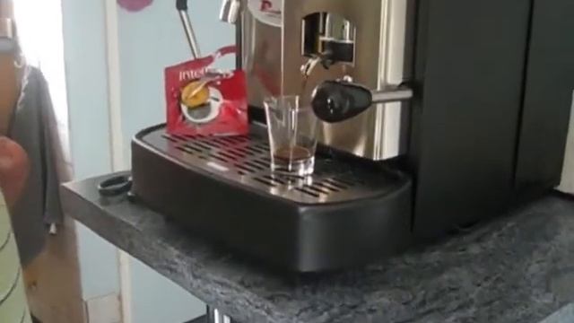 Forte (Strong) Intenso ESE Coffee Pods 44mm