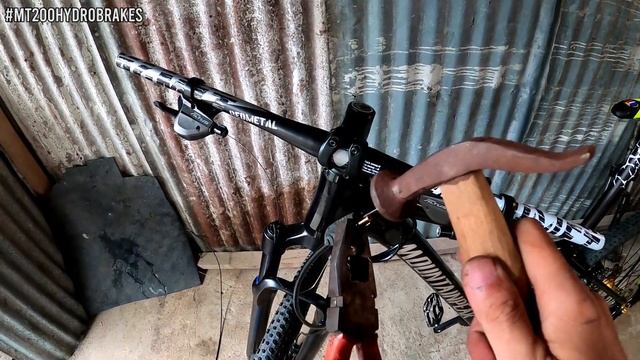 HOW TO INSTALL HYDRAULIC BRAKES SHIMANO MT200