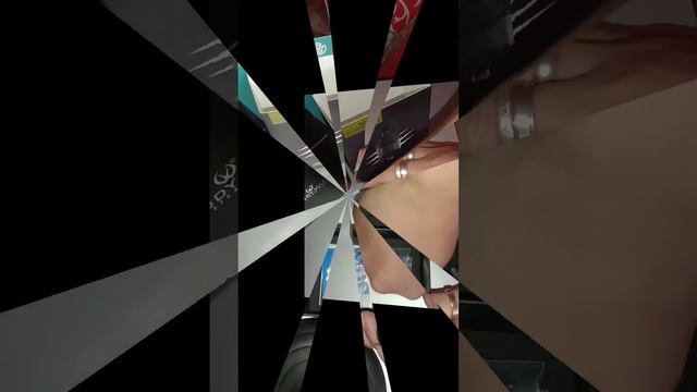 Vandy Vape BSKR MINI V2 RTA смотреть онлайн