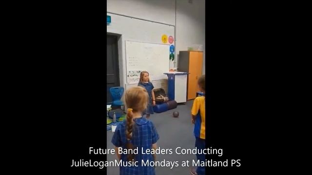 JulieLoganMusic @Maitland PS Sept 2020 смотреть онлайн