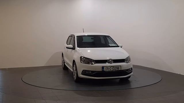 171C13298 - 2017 Volkswagen Polo 1.0 5DR 75HP Allstar 12 Month Warranty 15,... смотреть онлайн