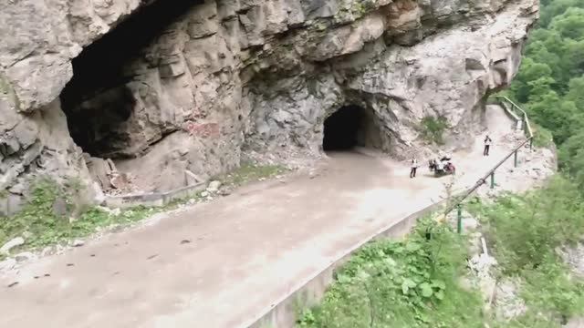 КРАСОТА В КРАСОТЕ-СЕВЕРНАЯ ОСЕТИЯ АЛАНИЯ смотреть онлайн