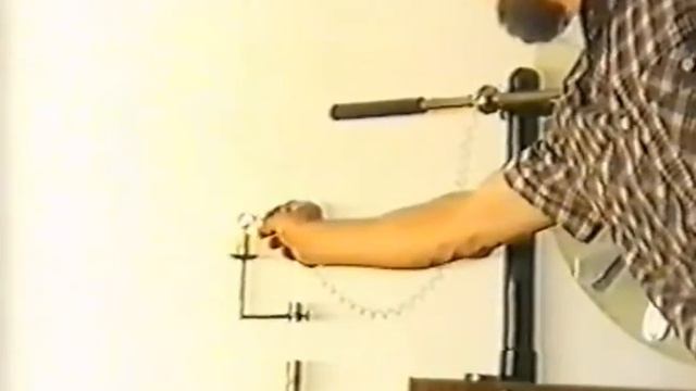 Стекание заряда с острия смотреть онлайн