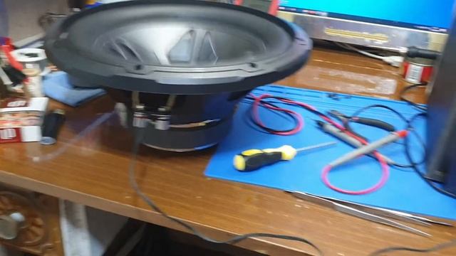 Сабвуфер AUDITOR Rip 300s