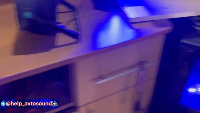 На продаже сабвуфер 300 ватт с подсветкой и на 2х трубах смотреть онлайн