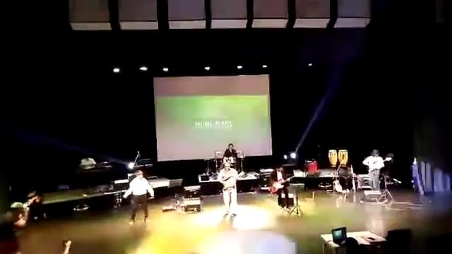 Johnny B Goode (Chuck Berry cover) смотреть онлайн