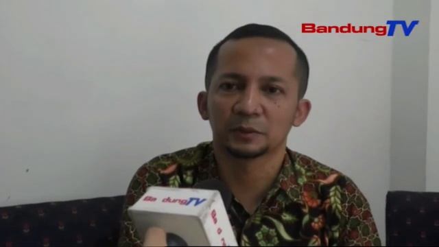 Mahasiswa Universitas Halim Sanusi Antusias Dapat Literasi Keuangan | SBR | BANDUNGTV смотреть онлайн