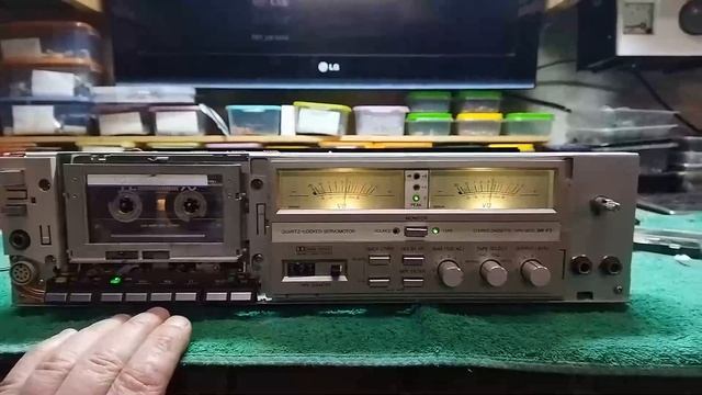 DENON DR F3 Ремонт и обзор кассетной деки, она же Denon DR-330. часть 4. Замена идлеров смотреть онлайн
