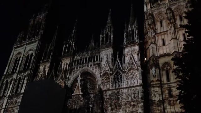 Rouen France, Cathedral Light Show 6/17/2013 смотреть онлайн