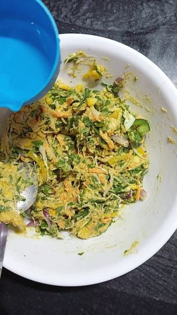 Healthy Breakfast Recipe | Vegetable Pancake | Protein Vitamin and Iron all-in-1 #shorts смотреть онлайн