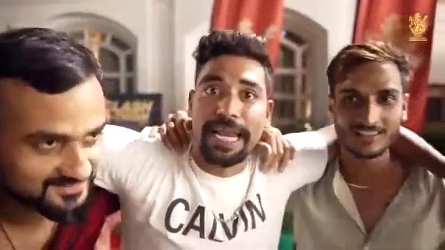 RCB player happy 😁 hai MI ke jiit per deka nhi hoga смотреть онлайн