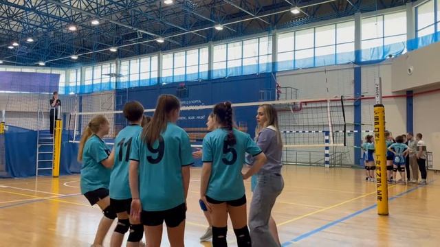 Муниципальный этап Школьной волейбольной лиги среди женских команд. г. Калининград. смотреть онлайн