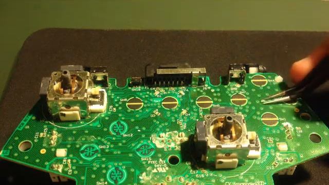 How To Install 0603 LEDs in Xbox 360 Controller www.NWmods.com смотреть онлайн