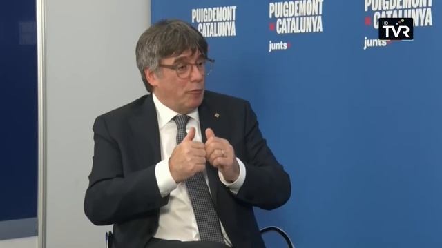 ENTREVISTA A CARLES PUIGDEMONT смотреть онлайн