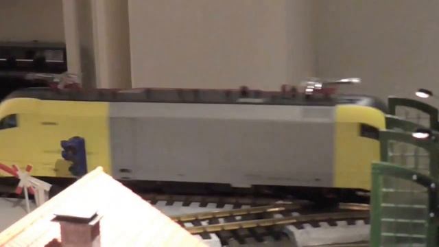 Piko Taurus G Gauge dispolok with Massoth digital sounds смотреть онлайн