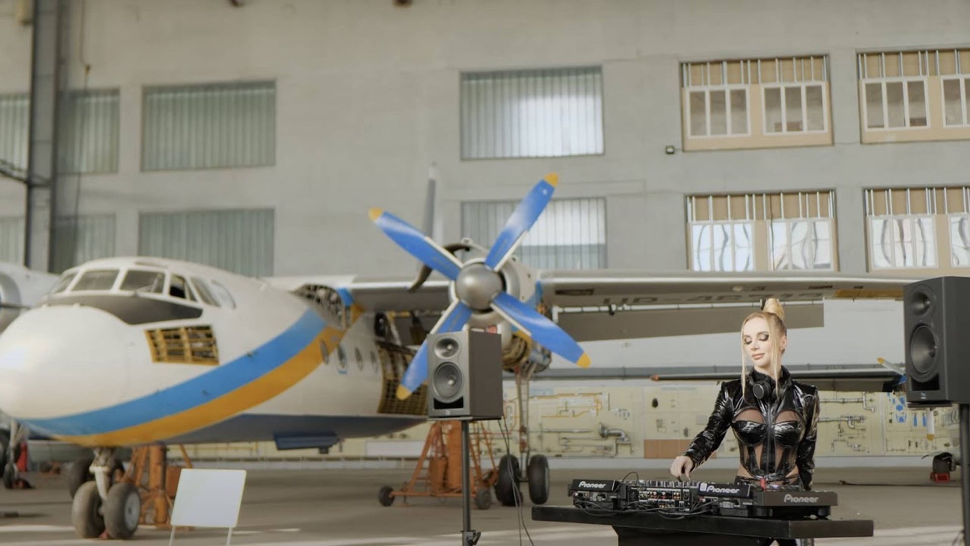 Кarry G | Live Podcast 011 Progressive House & Melodic Techno смотреть онлайн