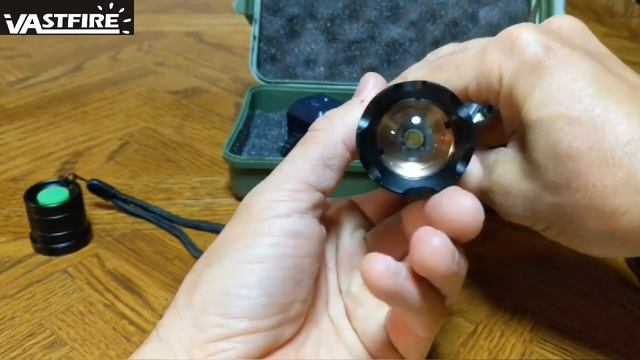 VASTFIRE Zoomable AR Flashlight 1200 Lumen 1 Mode 150 Yard Light смотреть онлайн