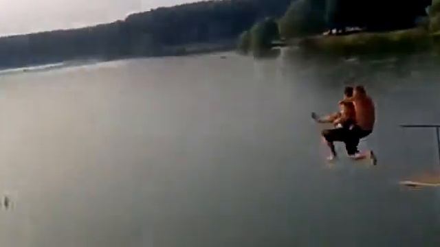 Жаба давит, как ей скучно! смотреть онлайн
