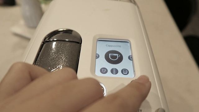 Nespresso Creatista Plus Review |AlisonHa смотреть онлайн