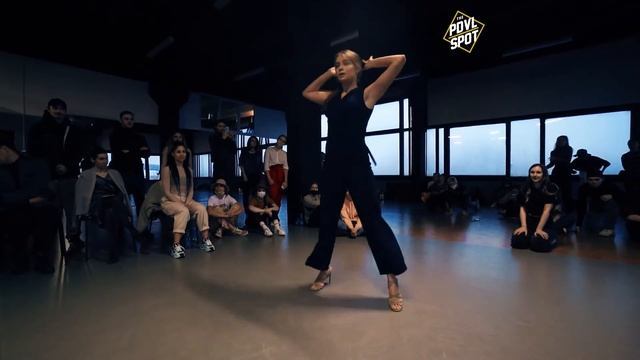 Gulnara vs Alex | 1/4 Waacking Freshman Contest 2020 смотреть онлайн