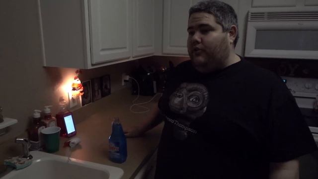 PICKLEBOY DRINKS WINDEX PRANK! смотреть онлайн