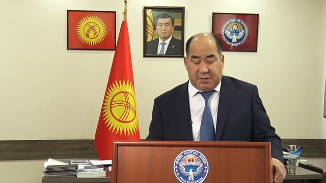 КРдин Билим берүү жана илим министри Каныбек Исаковдун куттуктоосу смотреть онлайн