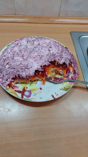 салат из картошки буряка моркови селёдки и прочего смотреть онлайн