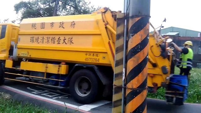 桃園市平鎮區垃圾車166,資源回收車149 смотреть онлайн