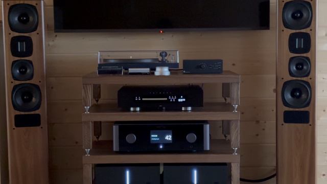 Primare-Michi-Quad-Castle
Pure balanced setup
SACD смотреть онлайн