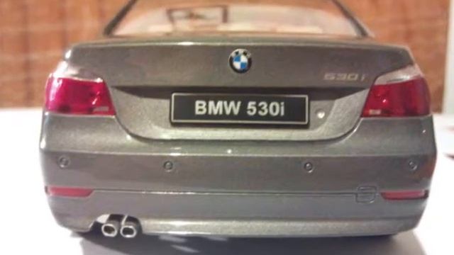 BMW 530i 1:18 смотреть онлайн