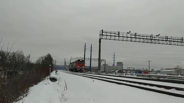 Тепловоз "2ТЭ25КМ-0289" следует резервом по Ростокинской соединительной ветке. смотреть онлайн