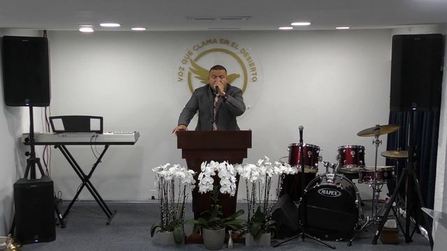TEMA: MIRAD QUE NADIE OS ENGAÑE смотреть онлайн