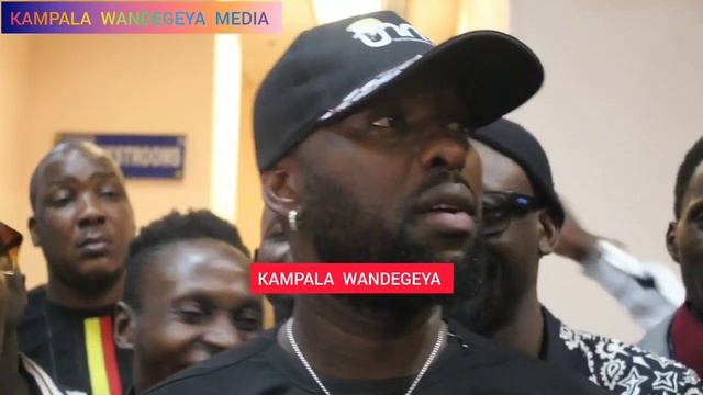Eddy Kenzo Awadde Mr Henry Level. Federation Eliwala Lwakuba Nze Gwogamba Nti Sasoma. смотреть онлайн