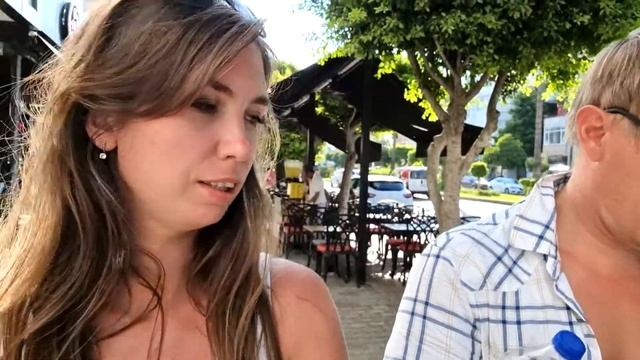 НЕДОРОГОЕ КАФЕ Тавук Дюнаси (Tavuk Dunyasi) в Аланье/Где недорого поесть в Алании? Турция 2021