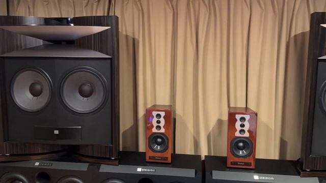 Mcintosh MT10, Hana UR, McIntosh C53, MC901, MC1.25KW.