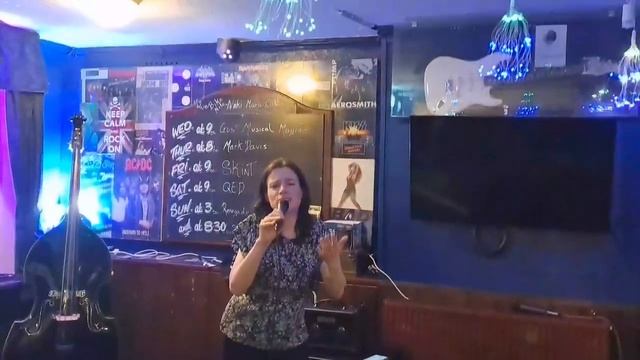 The Lord Nelson showcase - Jolene - Dolly Parton cover - sang by Shel (Michelle Crawford) смотреть онлайн
