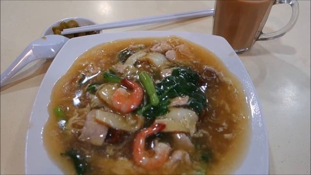 Hor Fun Thick Flat Rice Noodles Singapore Coffeeshop смотреть онлайн